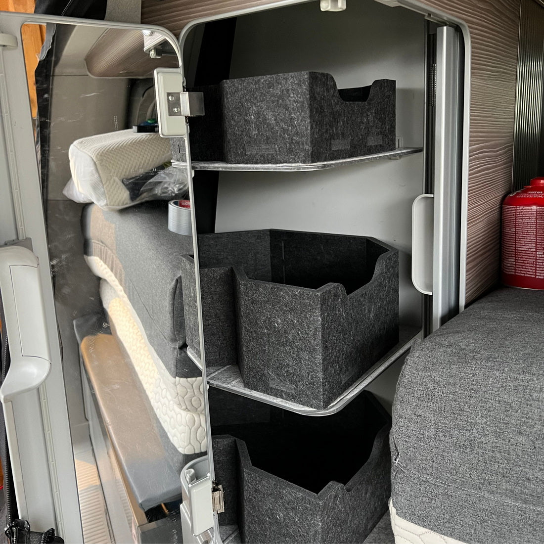 Cabinet box / VW-California / rear cabinet
